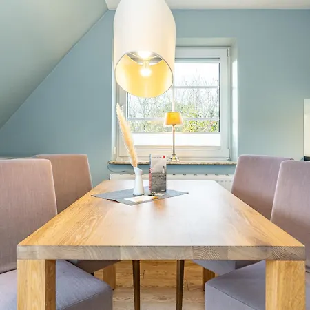 Ebbe No 4 Apartment *